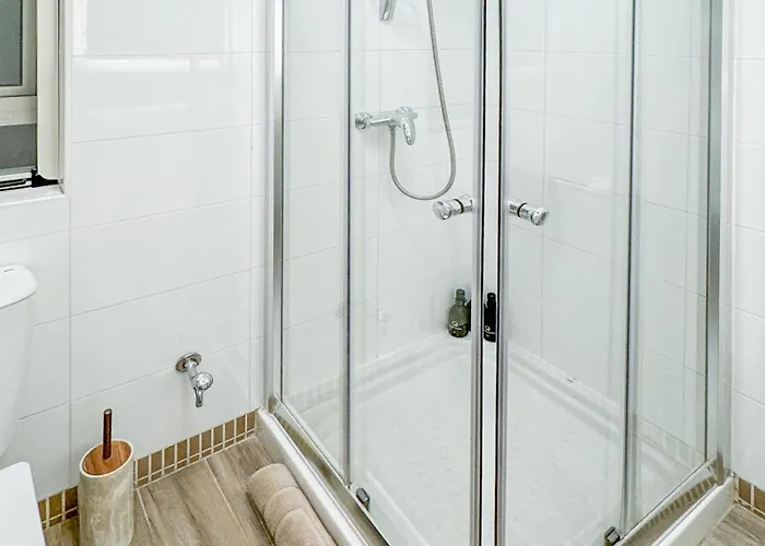 3br Family-friendly Sea View In * Sliema