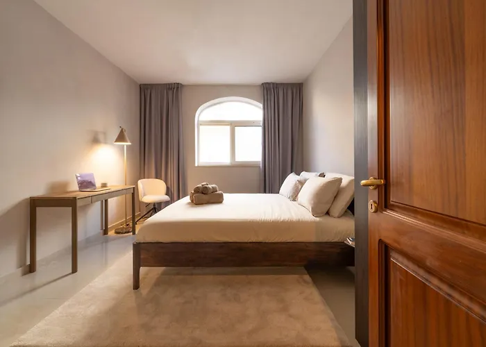 3br Family-friendly Sea View In